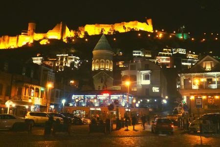 Tbilisi: PRIVATE NIGHT WALKING TOUR IN TBILISI