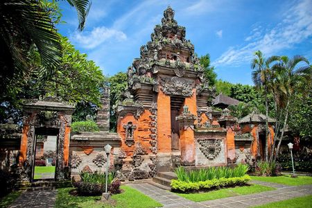 Denpasar heritage city walking tour with wellness experience