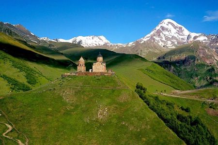 Kazbegi, Ananuri, and Gudauri Legendary Landscapes Guided Tour