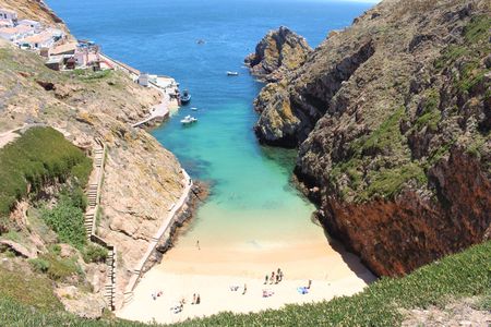 Round-trip standard pack boat tour of Berlengas from Peniche