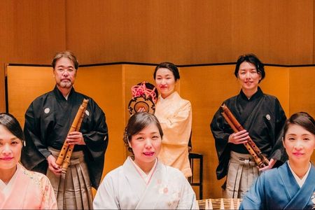 Live Japanese traditional music show in Tokyo