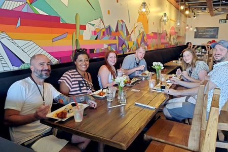 Las Vegas downtown sightseeing and food tour