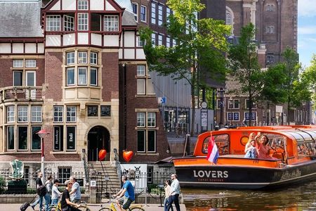Moco Museum and 1-hour Amsterdam canal cruise