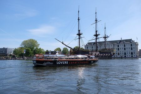 Amsterdam canal cruise by semi open boat