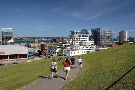 Best of Halifax guided tour with Citadel and Maritime Museum