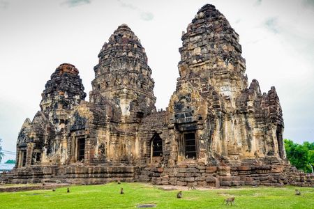 Full-day Ayutthaya and Lopburi guided tour from Bangkok
