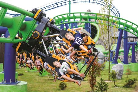 Energylandia entry ticket and roundtrip transportation from Krakow