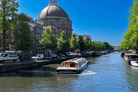 75-minutes canal cruise highlights of Amsterdam