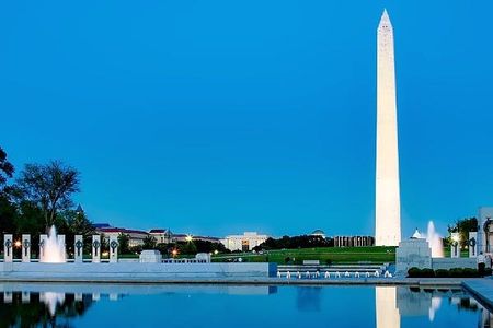 Private evening tour of the National Mall in Washington DC