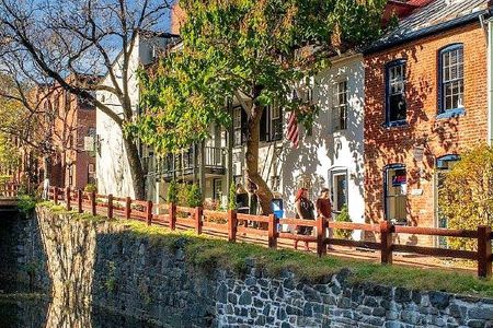 Historic Georgetown private half-day walking tour