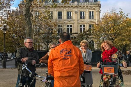 Secret Bike Tour in Paris