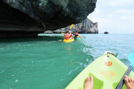 Guided kayaking adventure with lunch in Angthong Marine Park