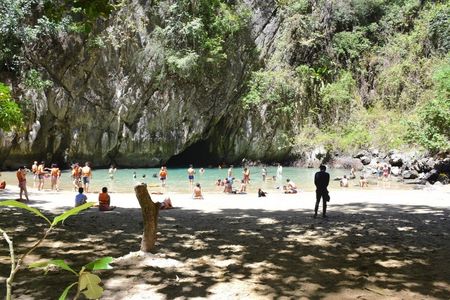 Big boat snorkel tour to 4 islands and Emerald Cave from Koh Lanta