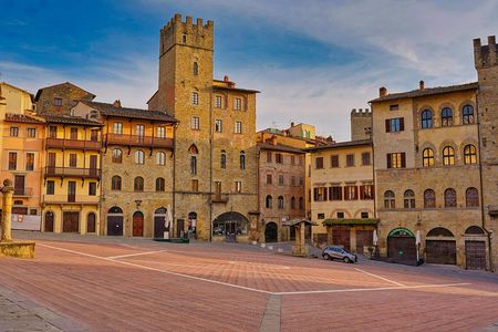 Arezzo group walking tour