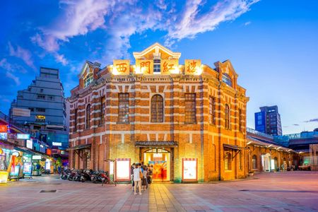Ximending area 2 hours walking tour with a private guide