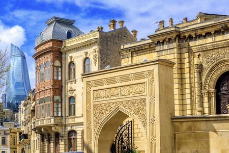 Comprehensive city tour of historic and modern Baku, Azerbaijan
