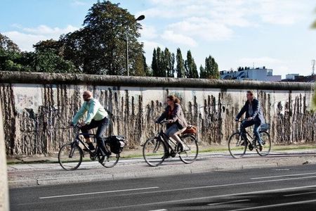 Berlin Wall-Third Reich private bike tour
