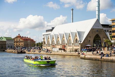 Hop-On Hop-Off Boat Tour in Gothenburg