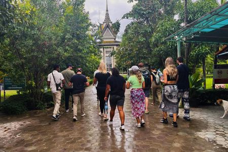 Phnom Penh Genocide Museum and Killing Fields audio-guided tour