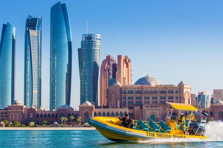 Abu Dhabi 60 minutes Corniche tour