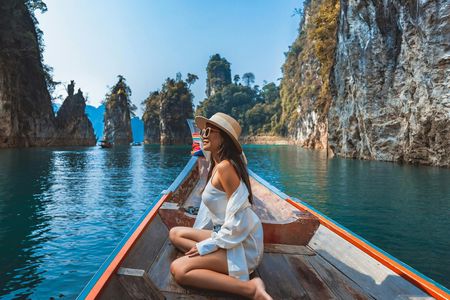 Private Longtail Boat Tour at Cheow Lan Lake from Khao Sok