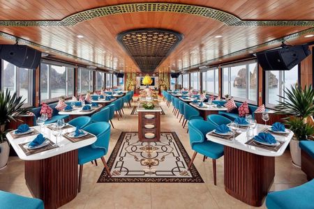 Ha Long Bay 1-day luxury cruise
