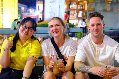Ho Chi Minh City Sightseeing & Food By Night Private Tour