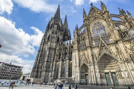 Private History Walk through Cologne with a Local Expert