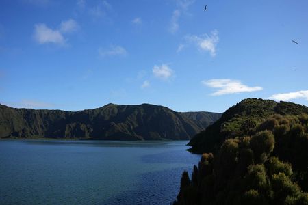 Fogo Lagoon full-day hiking tour