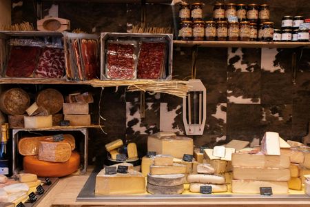 Gourmet city tour of Bordeaux