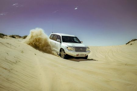 Inland Sea Desert Safari Adventure in Qatar with 4X4