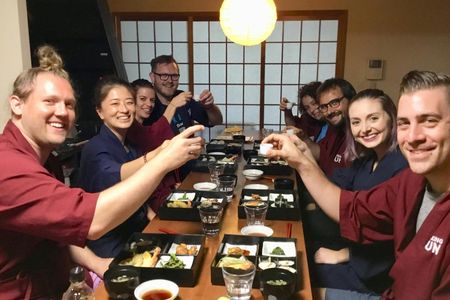 Traditional Japanese Bentō Cooking Workshop in Kyoto