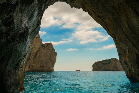 Capri shared boat experience from Naples