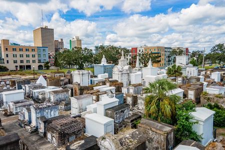 New Orleans St. Louis Cemetery tickets and guided tour