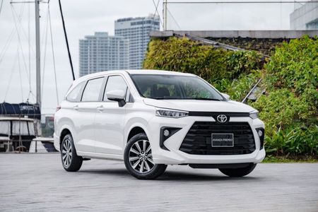 Private one-way transfer from Da Nang city to Ba Na Hills