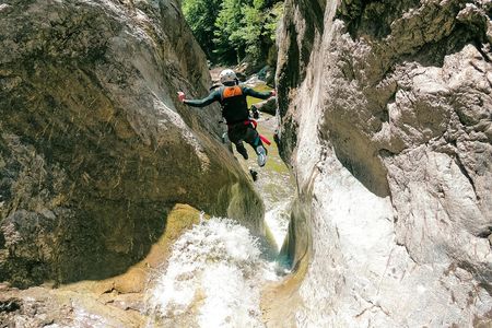 Chli Schliere Canyoning Experience