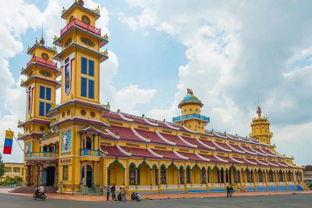 Cao Dai Temple and Ba Den Mountain full-day tour