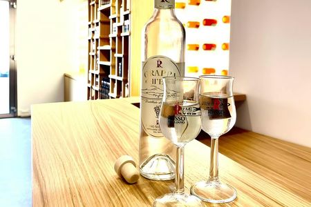 Etna liquor tasting tour