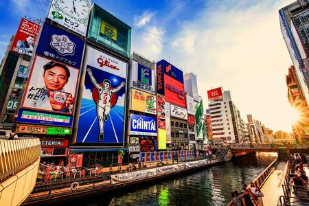 Morning guided food tour of Dotonbori