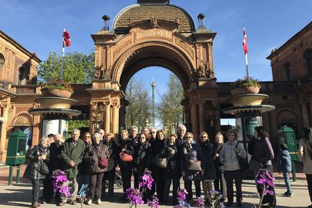 Copenhagen on foot and Tivoli park