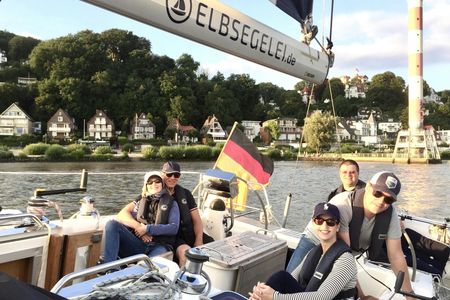 Authentic Sailing Trip to the Gates of Hamburg From Wedel