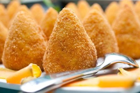 Arancino cooking class in Taormina