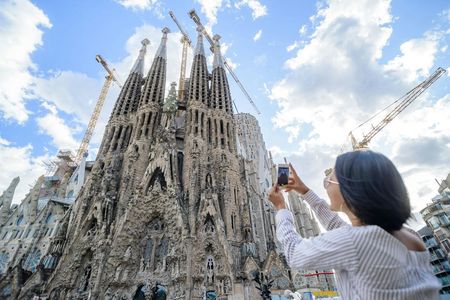 Barcelona full day guided tour from Madrid by high-speed train