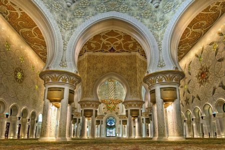 Abu Dhabi Sheikh Zayed Mosque shared half-day tour from Dubai