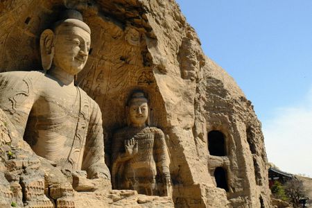 Datong private day tour to Hanging Temple and Yungang Grottoes