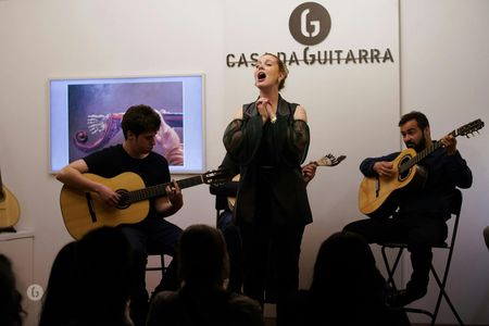 Casa da Guitarra Porto fado show