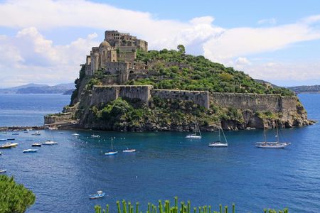 Half-Day Ischia and La Mortella Gardens Guided Tour