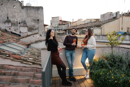 Rome Jewish Quarter and Trastevere Food Tour with Rooftop