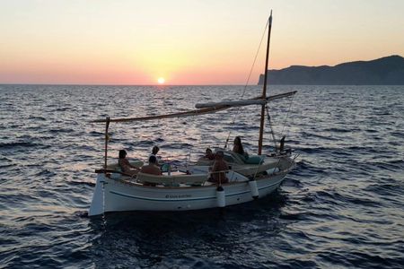 Eco charter experience in Mallorca