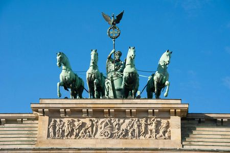 Discover Berlin guided city tour